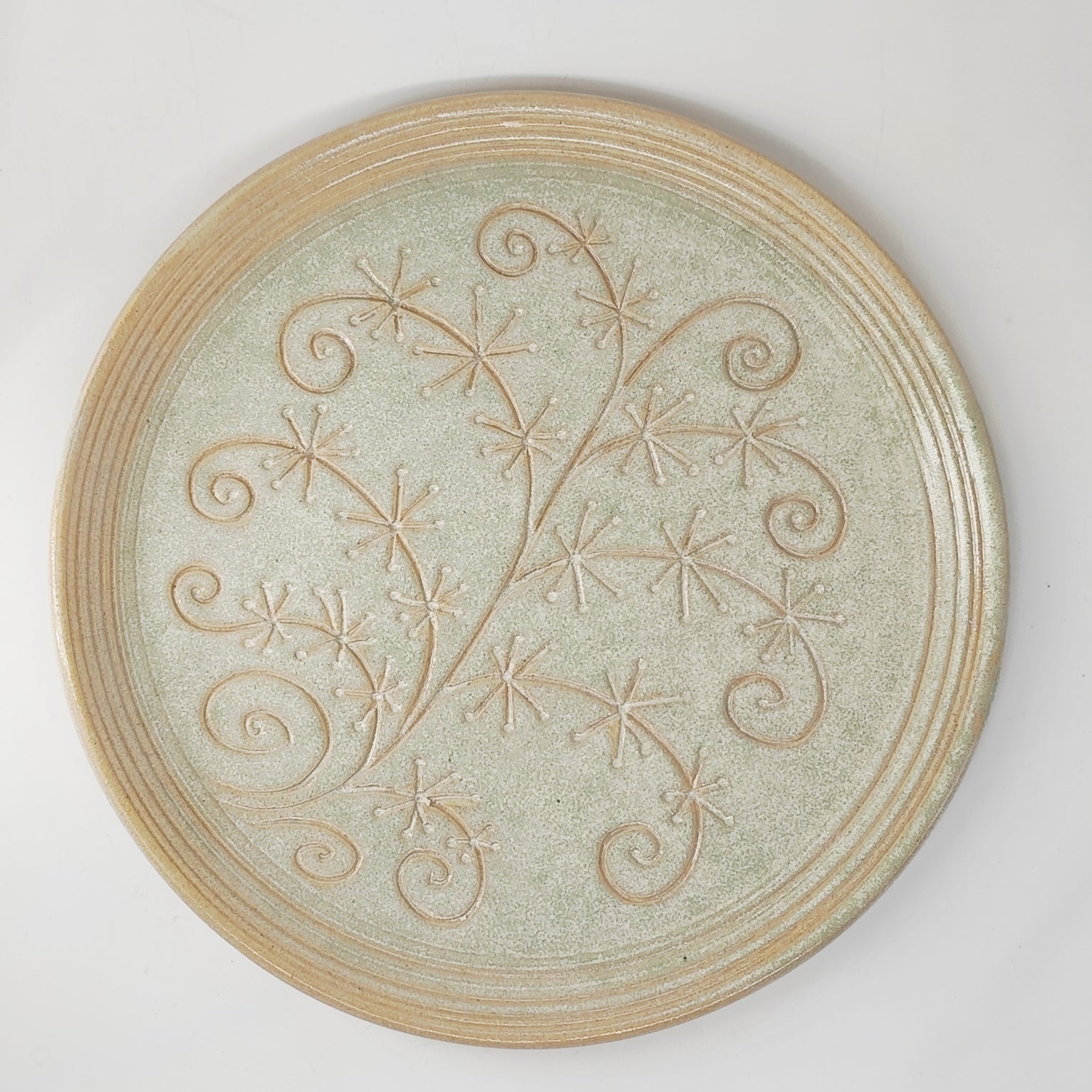 InnovaTon Geschirrset 16teilig handggemacht mit Linien Gravur