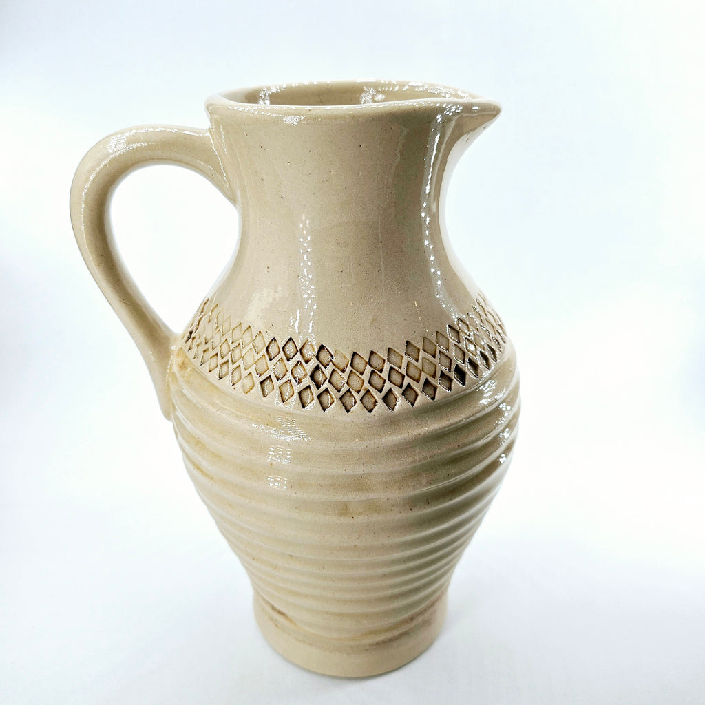 TradiTon Wasserkrug mit historischem Dekor