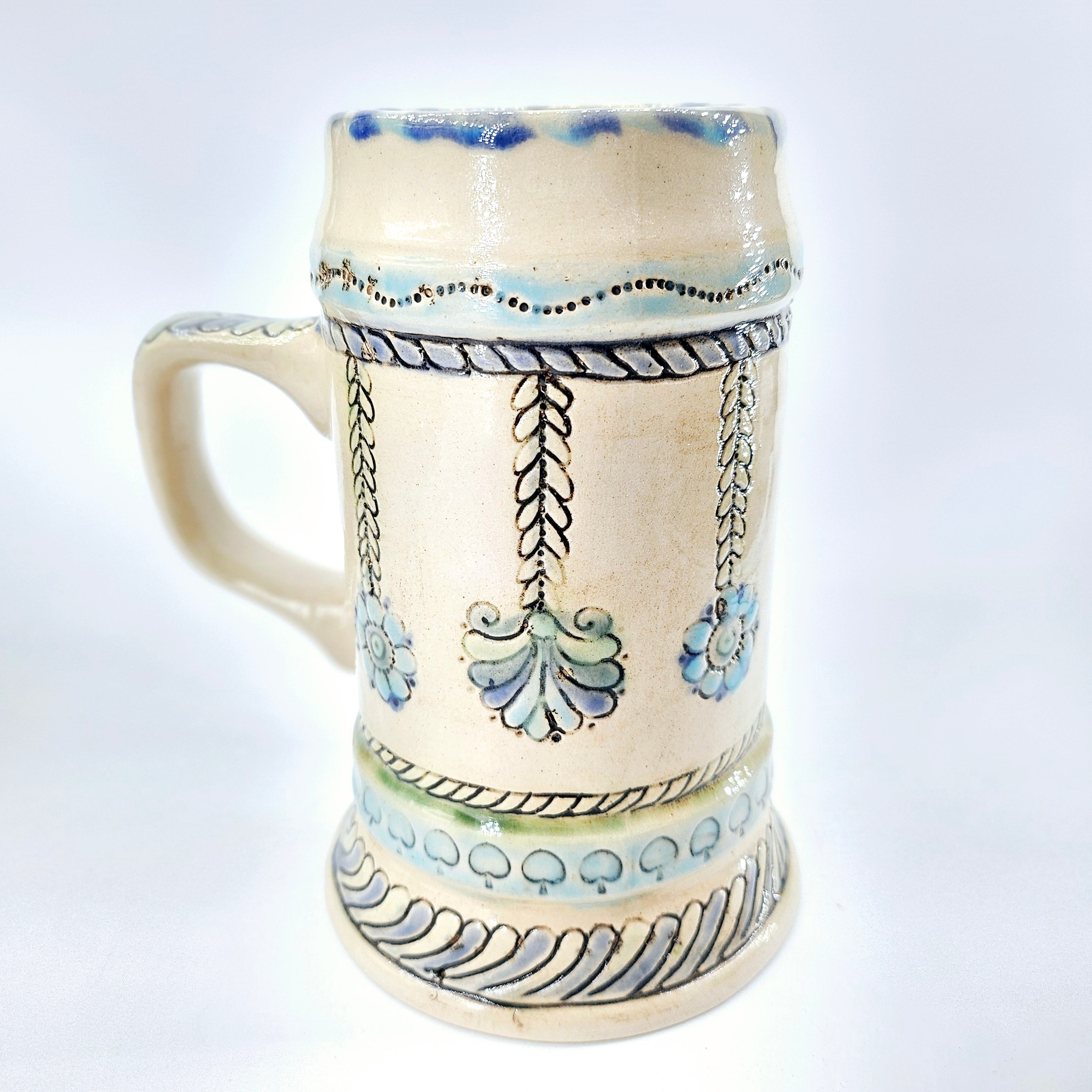 TradiTon Bierkrug bunt mit historischem Dekor