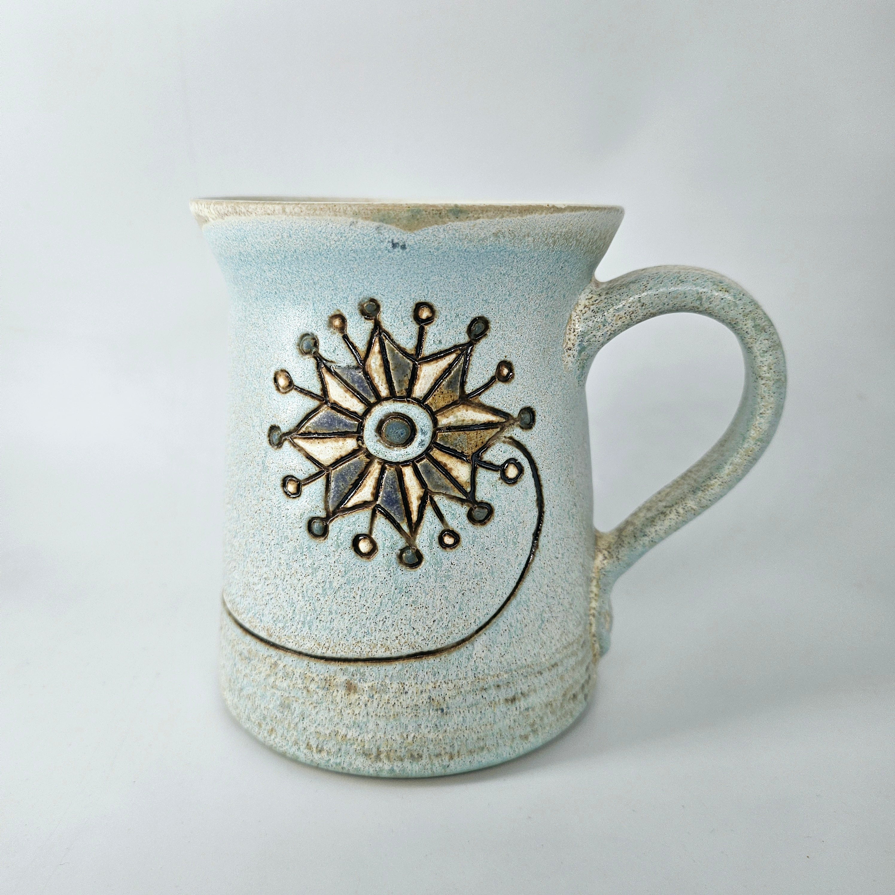 InnovaTON Winter Tassen