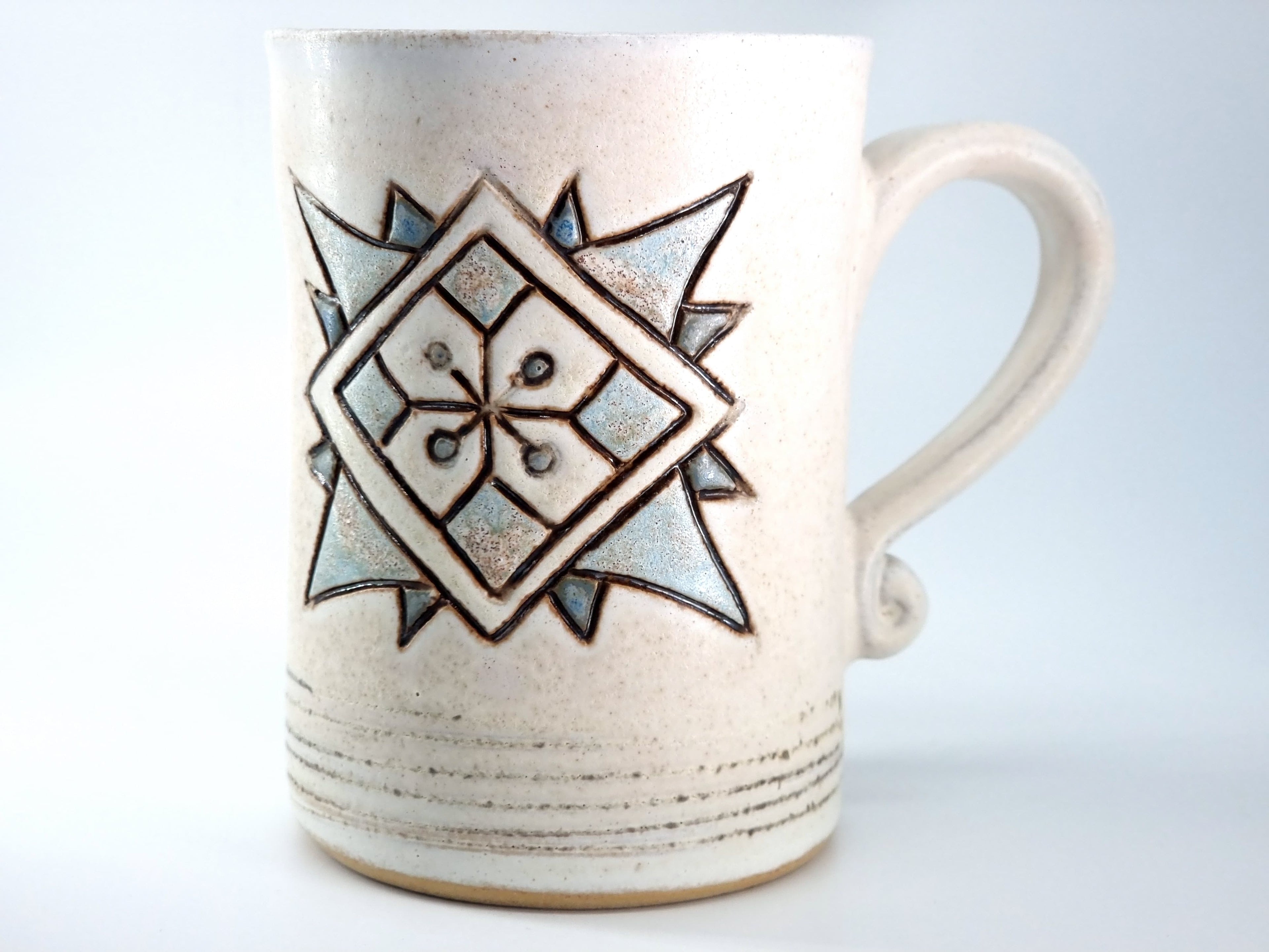 InnovaTON Winter Tassen