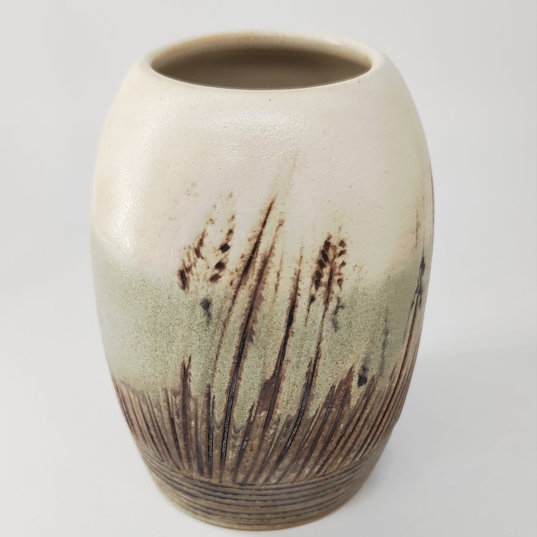 InnovaTon Vase mit Gräser Design