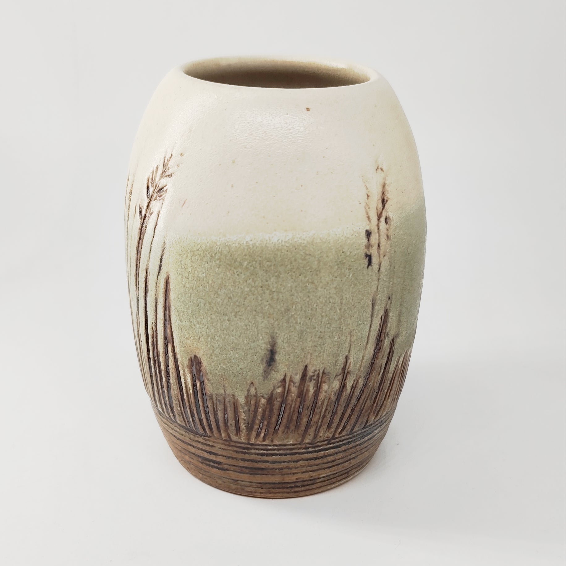 InnovaTon Vase mit Gräser Design