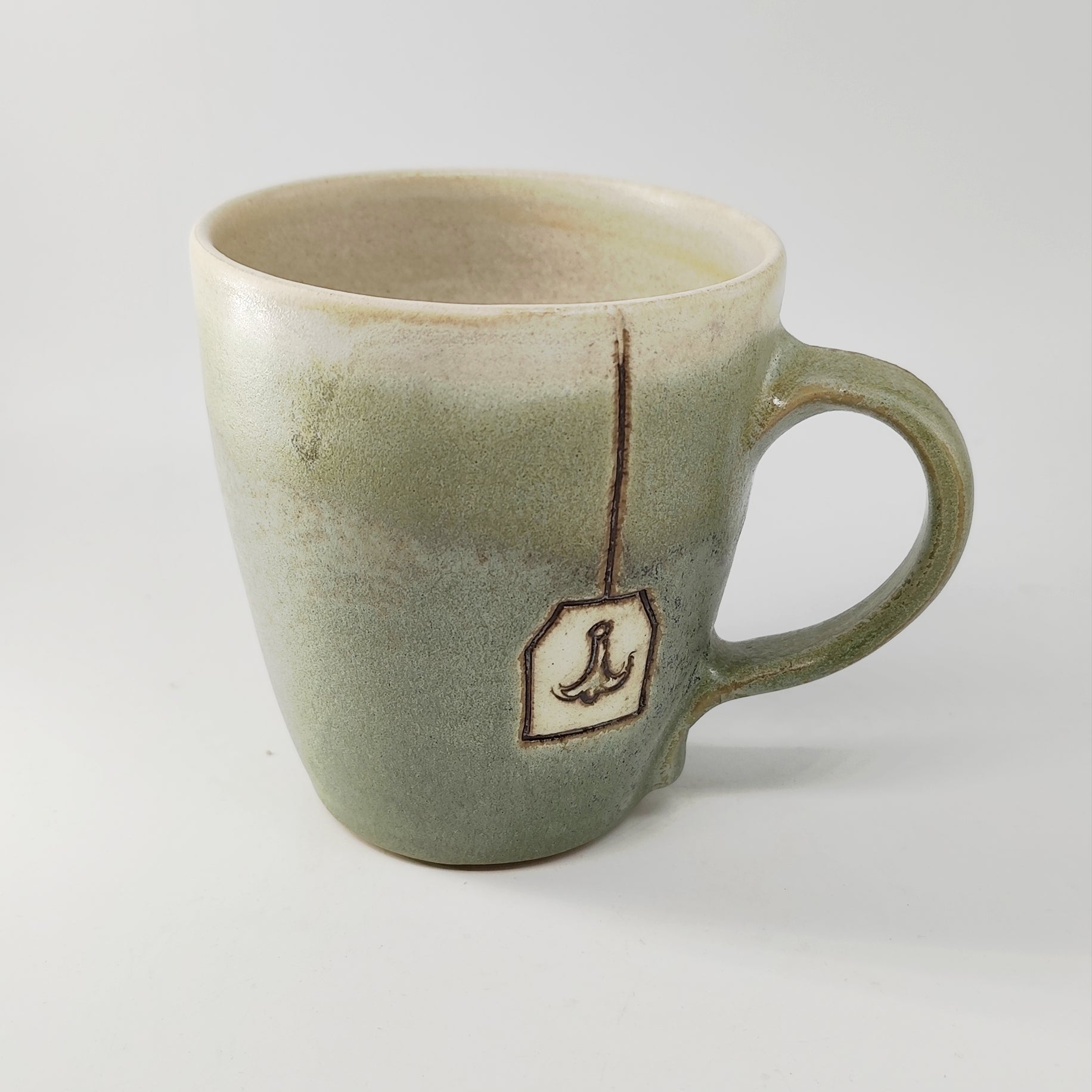 Innova Teetasse handgemacht