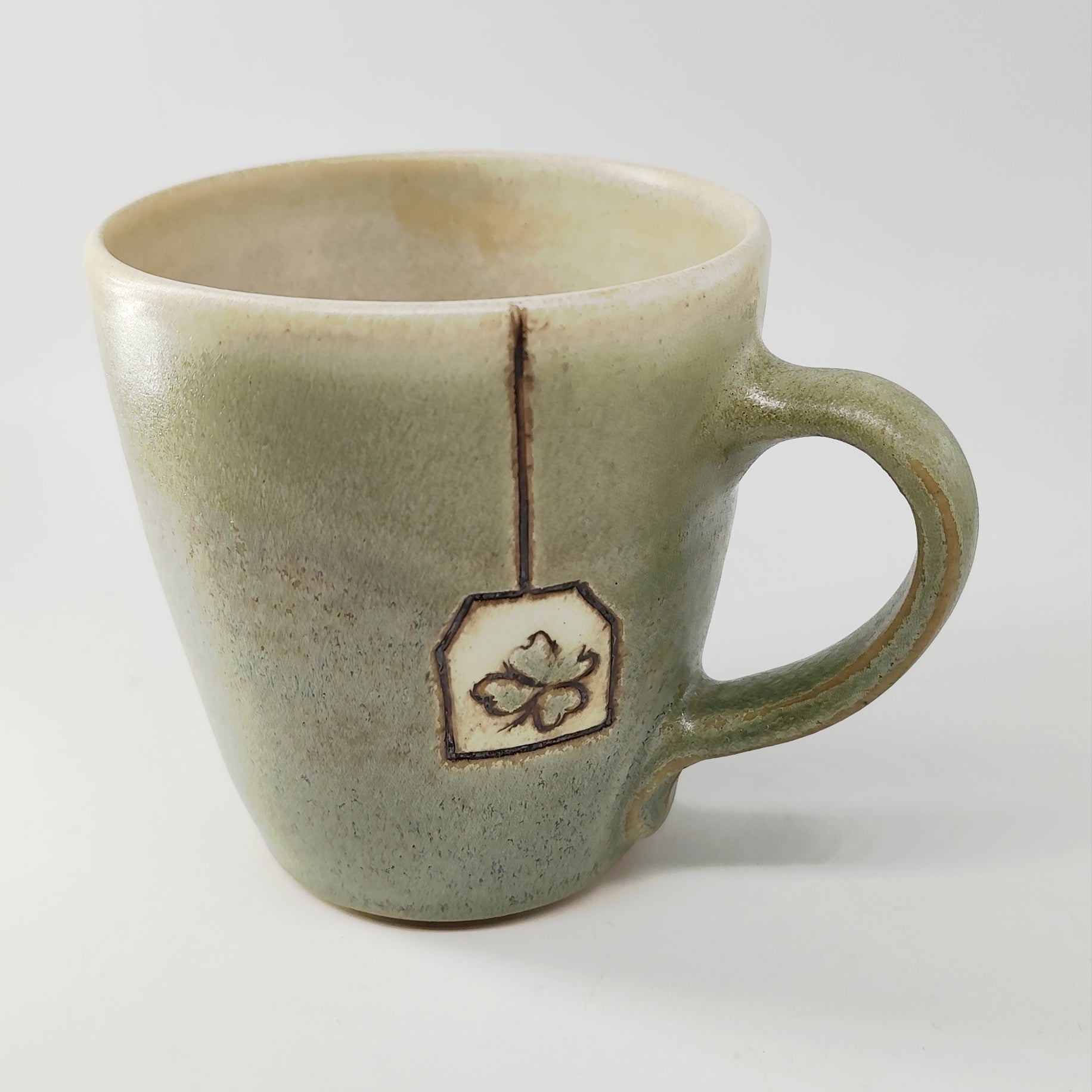 Innova Teetasse handgemacht