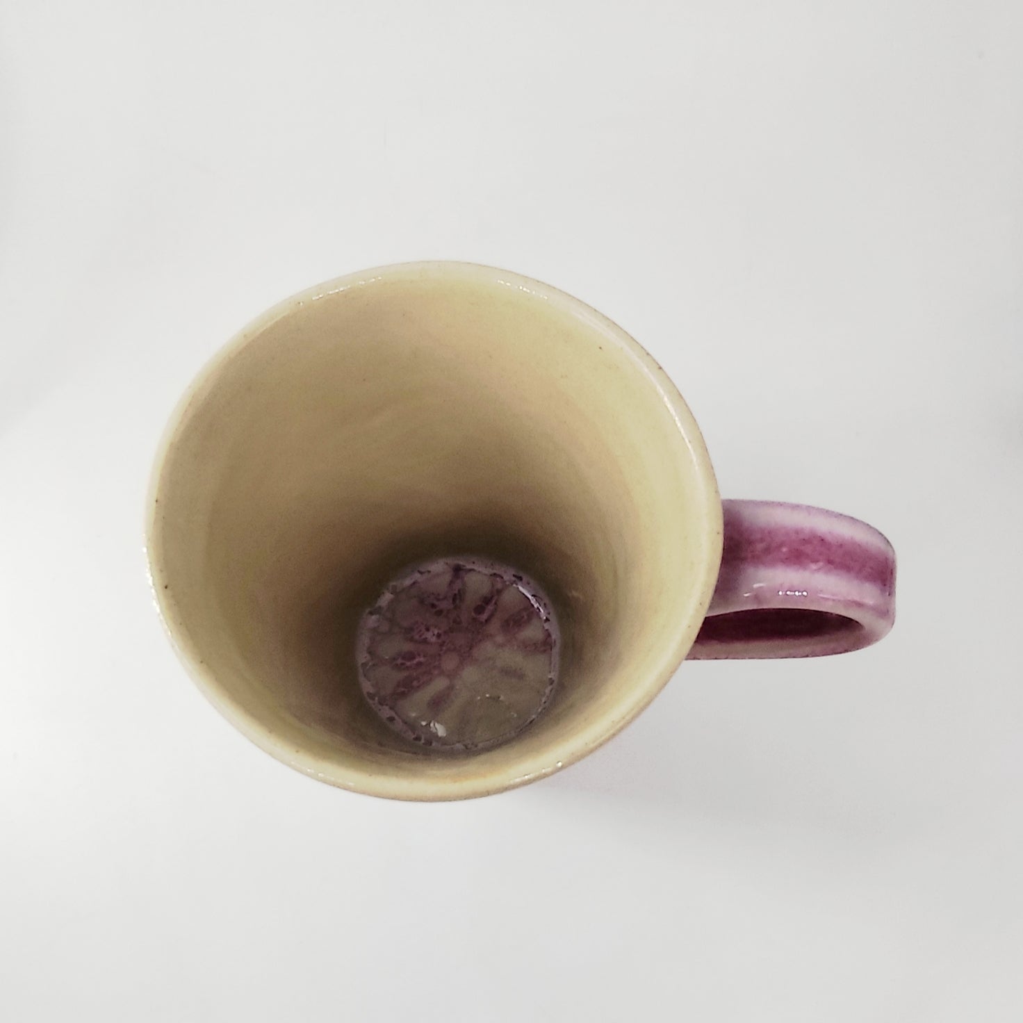 InspiraTon Tasse handgemacht mit Klöppelspitzen Dekor